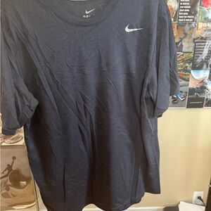 Nike Men's Dark Tee with Logo